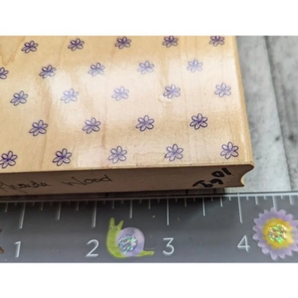 Hero Arts Flower Background S1710 Rubber Stamp Wood #A2